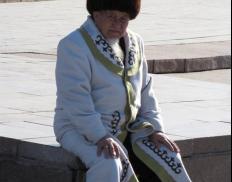 Бишкек-2012: с памятниками здесь не воюют (Фото)!